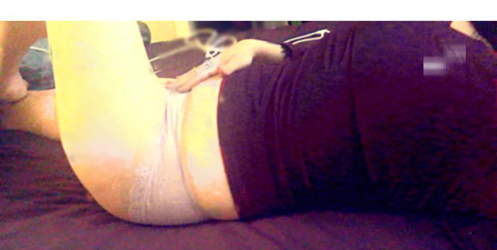 Bella,nice girl next door...warm and ever so welcoming!