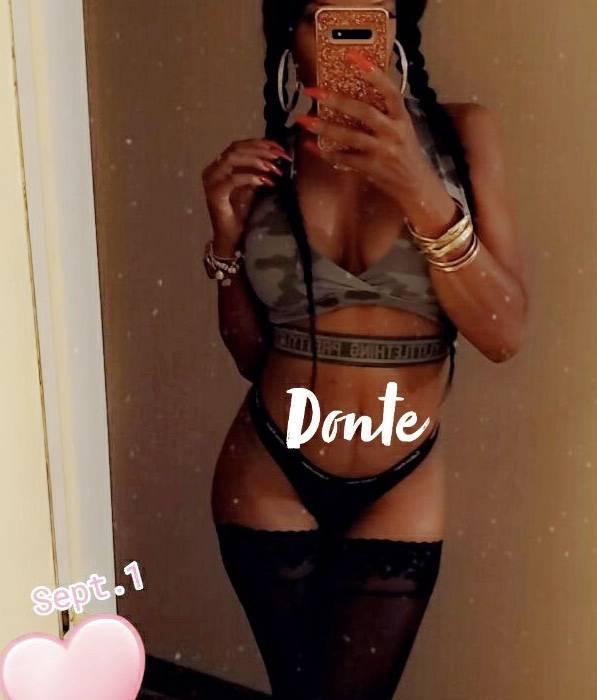 SEXXXY EBONY HOTTIEON My KNees & Ready 2 PLEASE!!